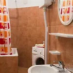 Apartman Tranquilo- Two Bedroom With Garden View *