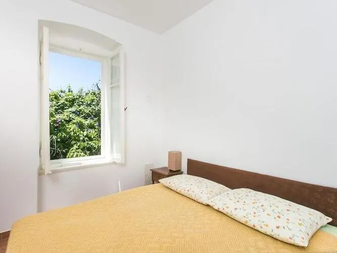 Tranquilo- Two Bedroom With Garden View Apartament *
