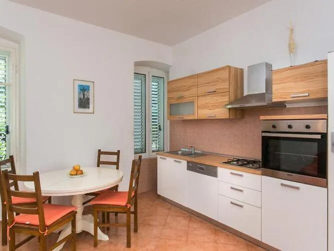 Tranquilo- Two Bedroom With Garden View 公寓 杜布罗夫尼克