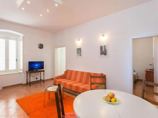 Tranquilo- Two Bedroom With Garden View 公寓